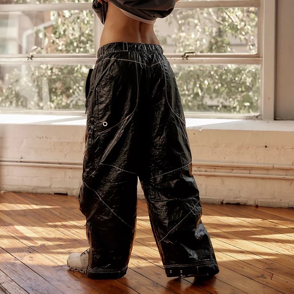 Free People Pants - NEW $198 Free People FP Movement Rough Rider Tyvek Barrel Pants in Black